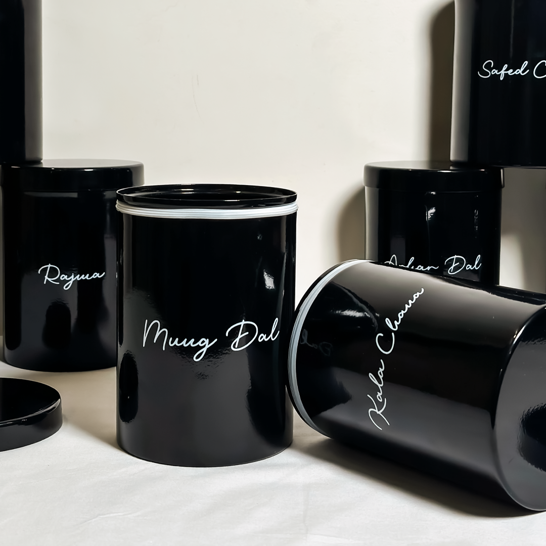 Set of 8 Metal Storage Jars for Dal & Pulses | 1kg Capacity Each | Airtight Black Containers for Kitchen | Labelled Canisters for Masalas, Dals & Grains