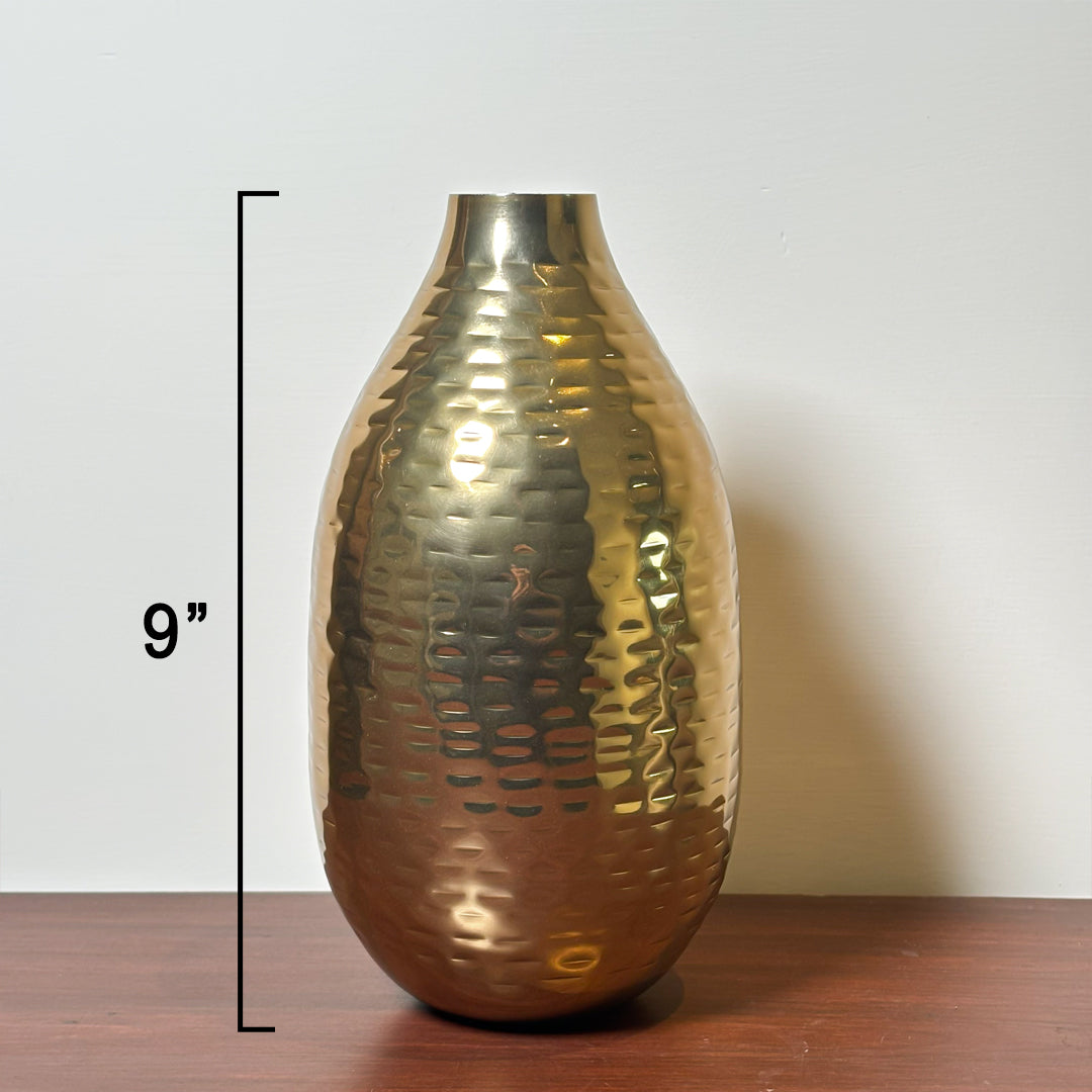 Hammered Metal Flower Vase (9 Inch) – Gold Finish Decorative Table Vase for Living Room, Office & Shelf Décor